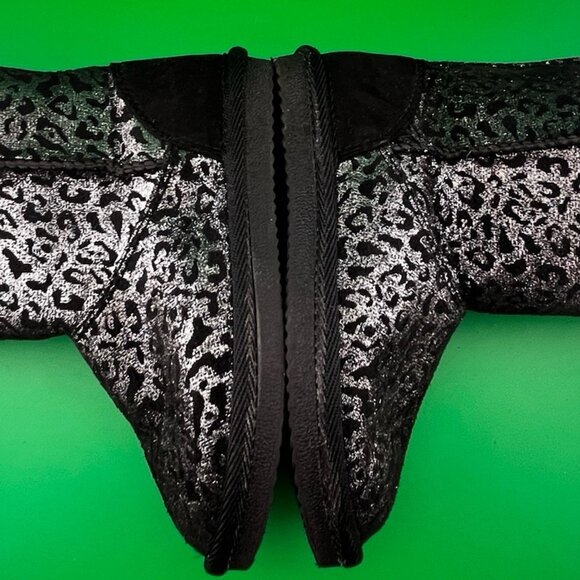 HARPER CANYON Big Girls Shearling Boots Black/Silver Metallic Animal Print Sz 10 - Picture 6 of 6